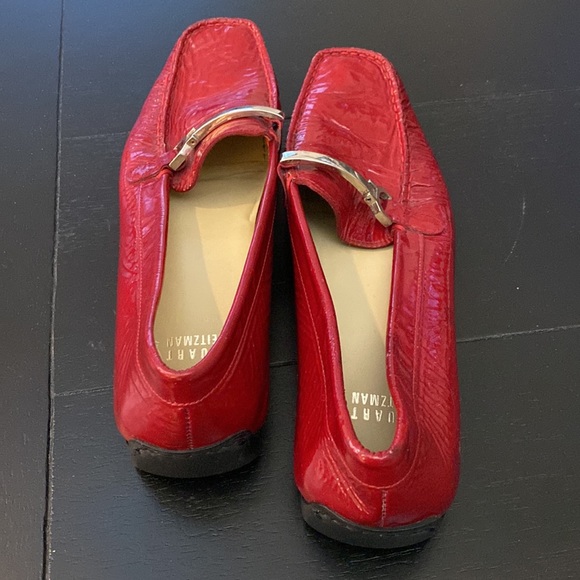 Stuart Weitzman Red Patent Loafers. Made in Spain. Size 8.5 Narrow - Picture 12 of 16